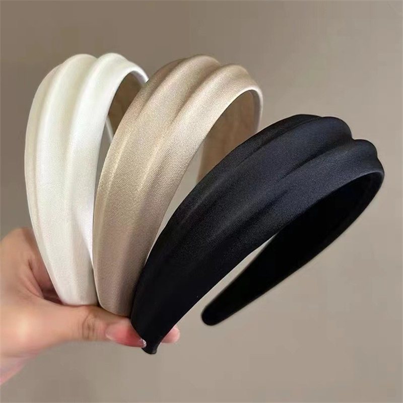 عصابات رأس أنيقة للنساء بتصميم عريض من الساتان، إكسسوارات شعر عصرية للاستخدام اليومي والحفلات