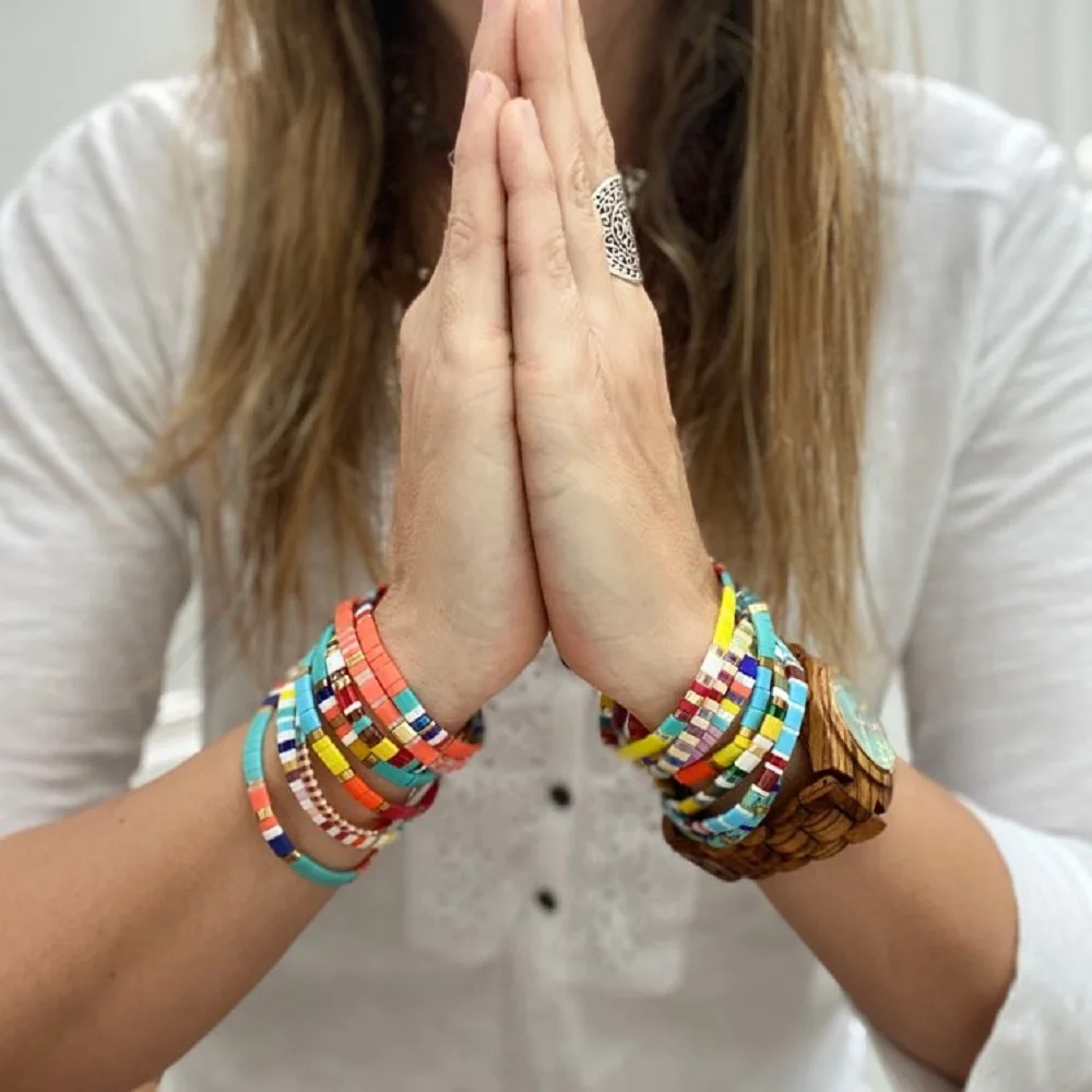 Go2boho-أساور خرز ميوكي تيلا للنساء ، مجوهرات مطرزة بألوان قوس قزح ، مثالية للشاطئ