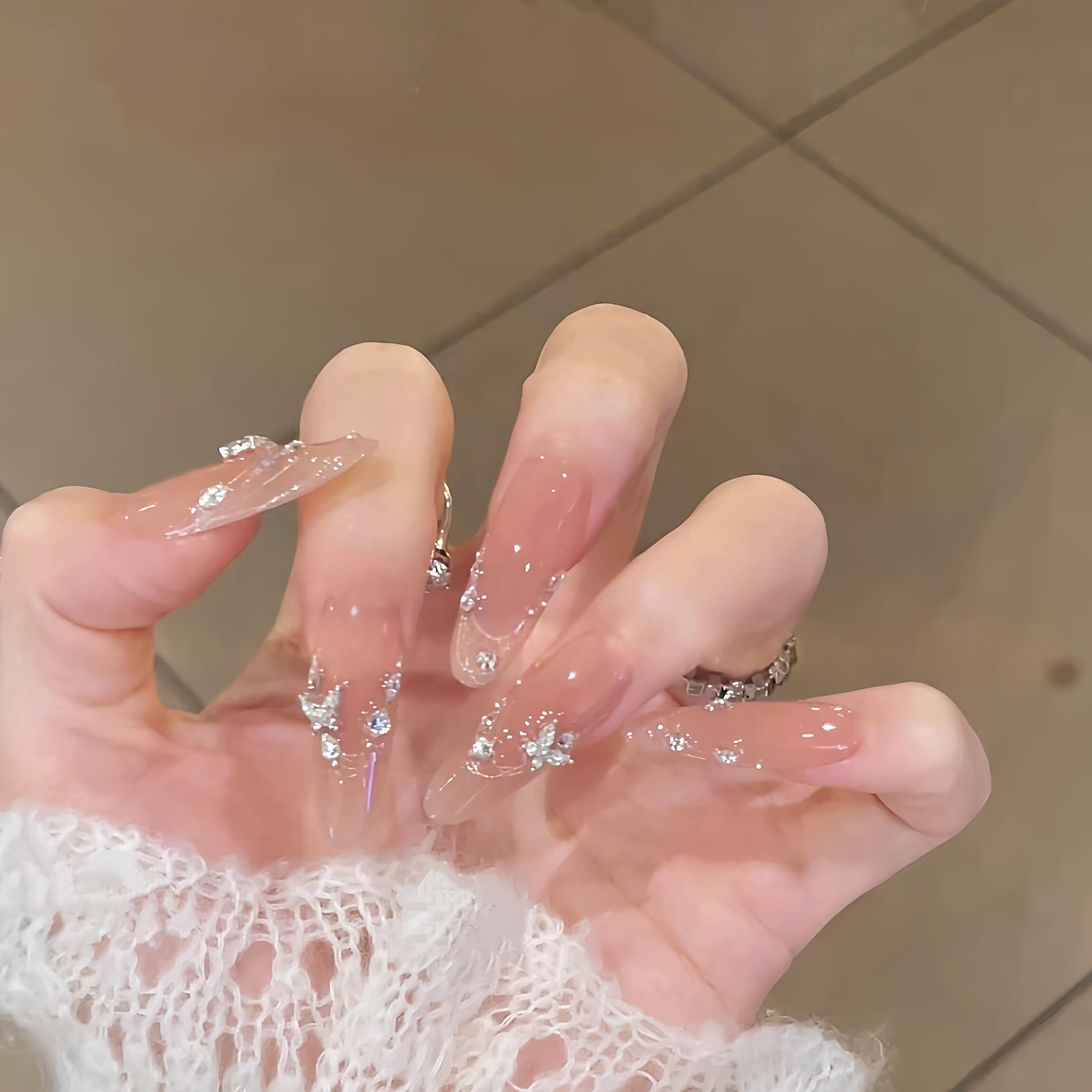 غطاء أظافر جل يدوي فاخر