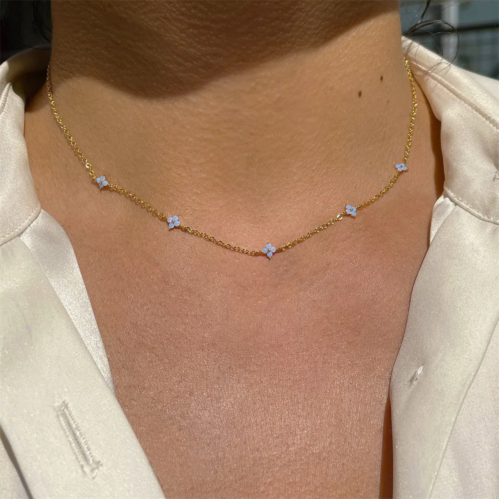 Crystal Clover Choker Necklace For Women Kpop Ins Fashion Gold Color Thin Short Neck Chain Blue Flower Jewelry Gifts KDN005.
