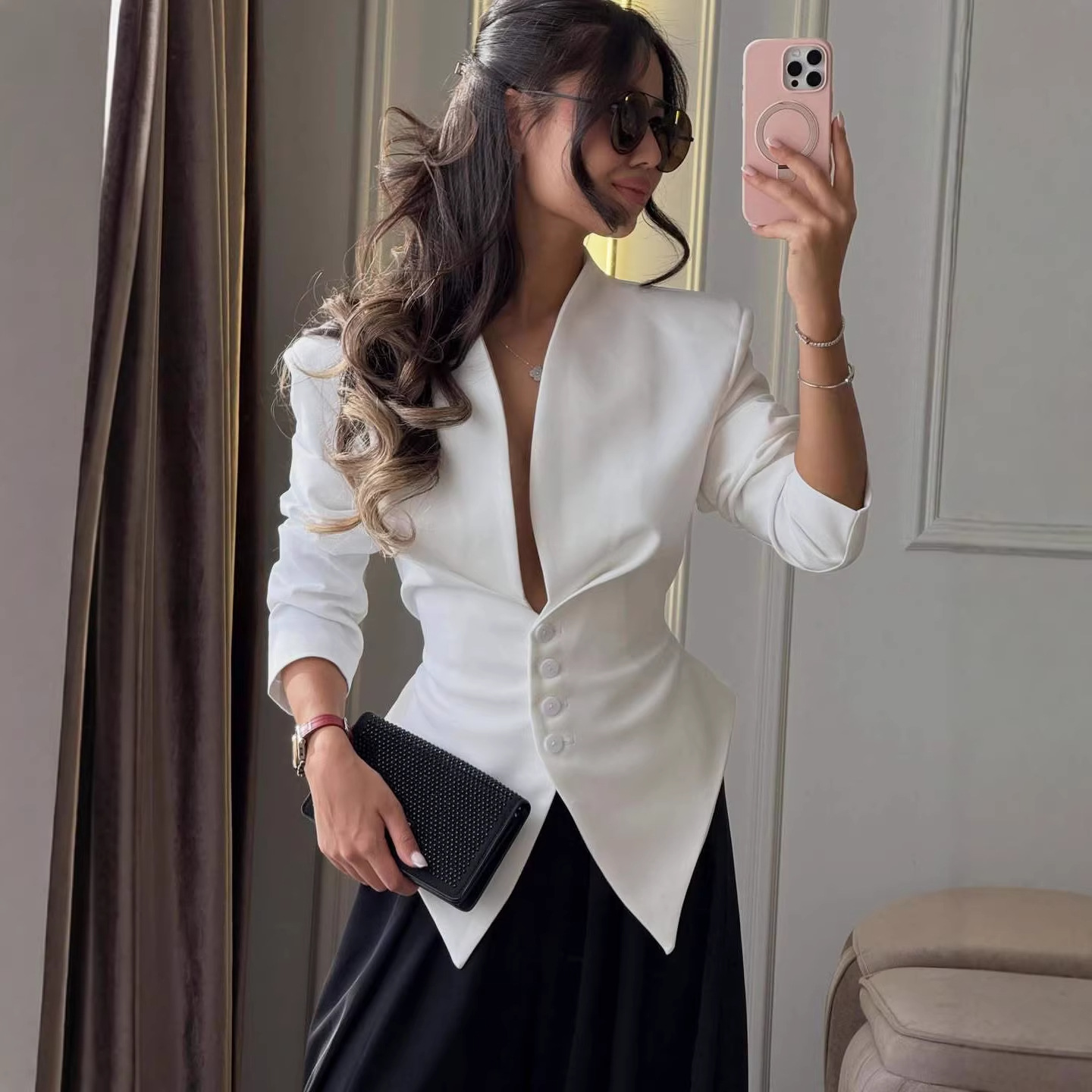 سترة نسائية رفيعة مقاس طويل