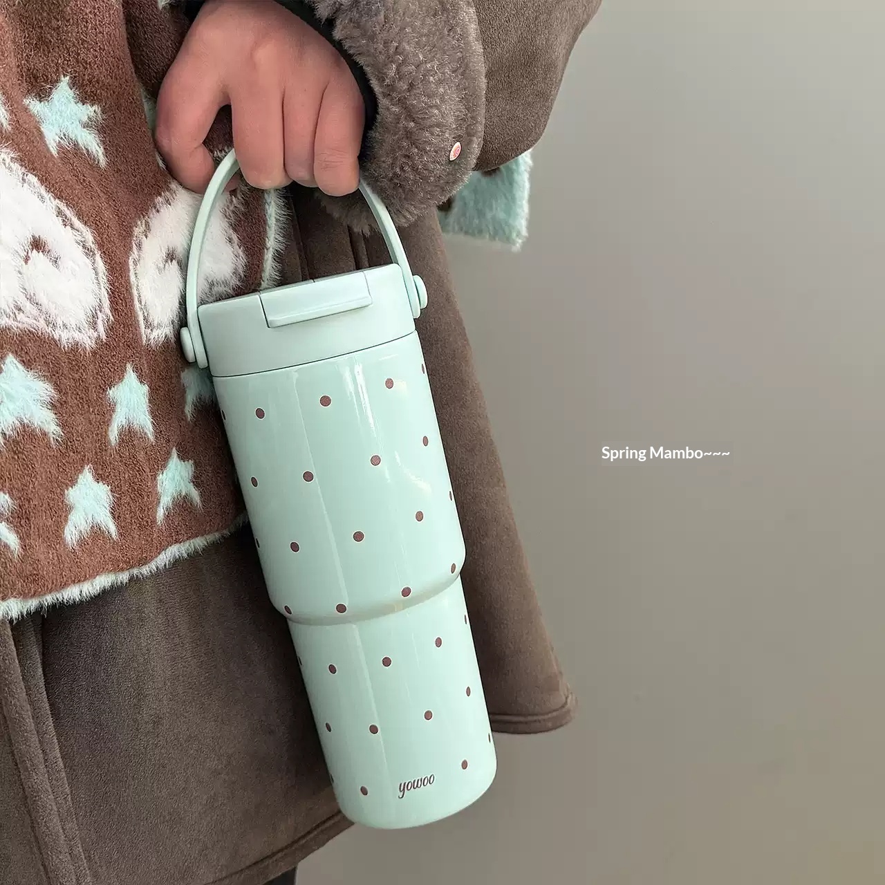 كوب شرب مباشر سعة كبيرة