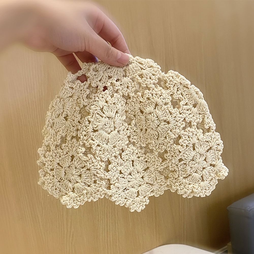 تنفس جوفاء خارج محبوك قبعة الزهور الدانتيل قبعة قبعة الموضة عارضة Skullies قبعة للنساء