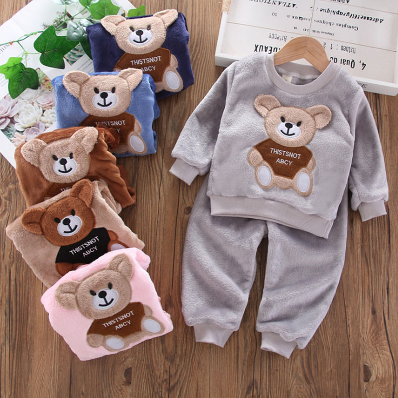 جديد الشتاء طفل الفتيات الفتيان Homewear مجموعات الخريف موضة الفانيلا الصوف ملابس الاطفال الكرتون الدب ملابس خاصة بيجامات أطفال