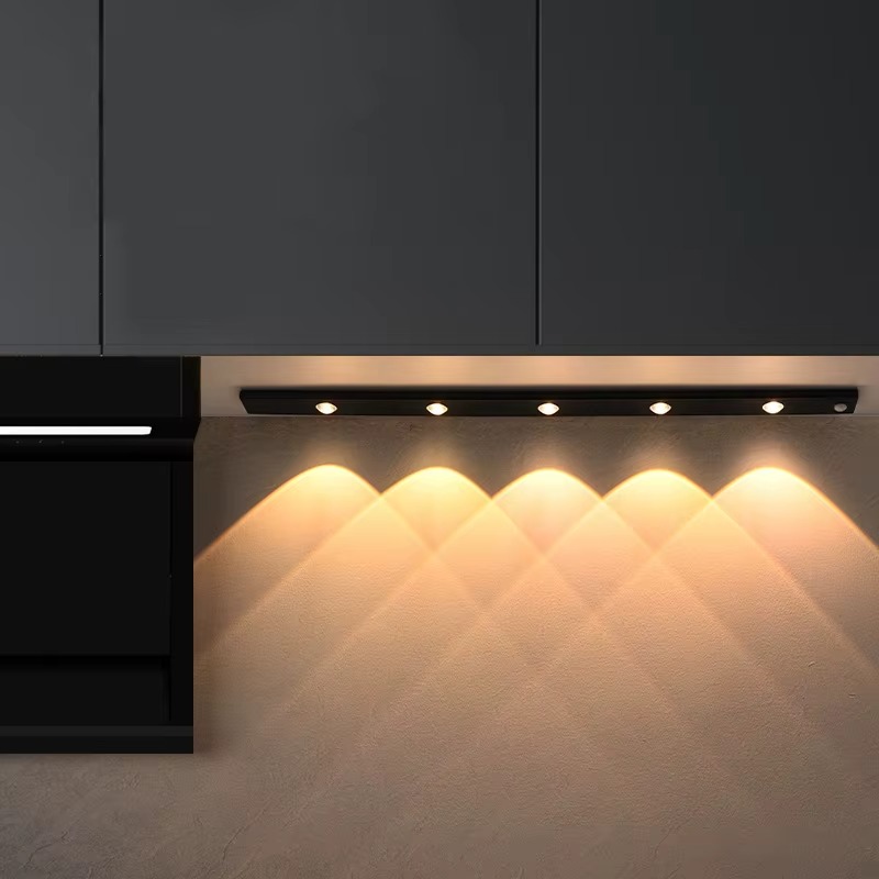 LED رقيقة جدا أضواء تحت الكابين محس حركة ضوء الليل اللاسلكية 3 اللون عكس الضوء لخزانة المطبخ خزانة غرفة النوم Ligh